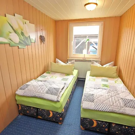 Ferienwohnung Mien Husing Am Strelasund * 슈트랄준트